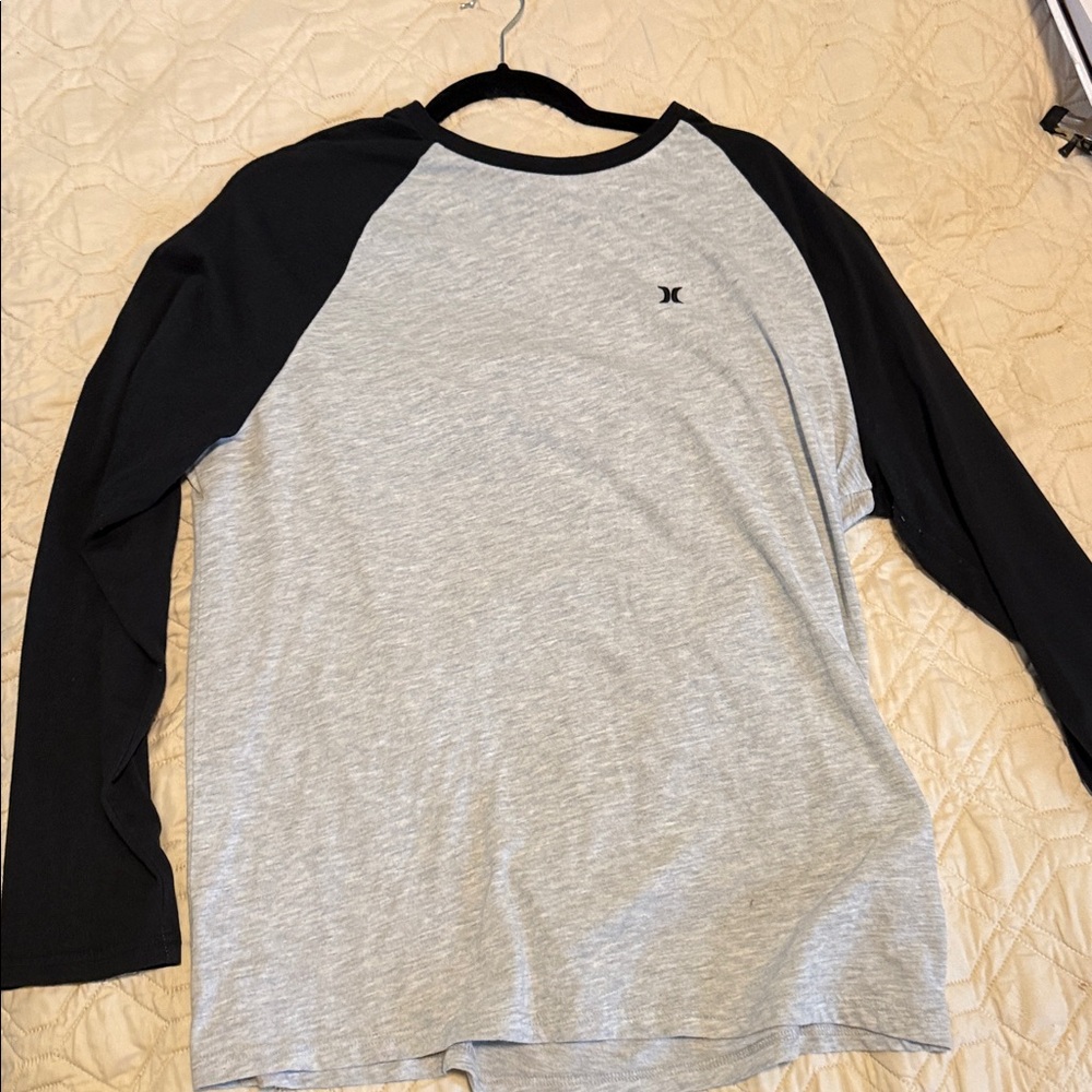 Hurley Men's Long Sleeve Black and Gray Tee
